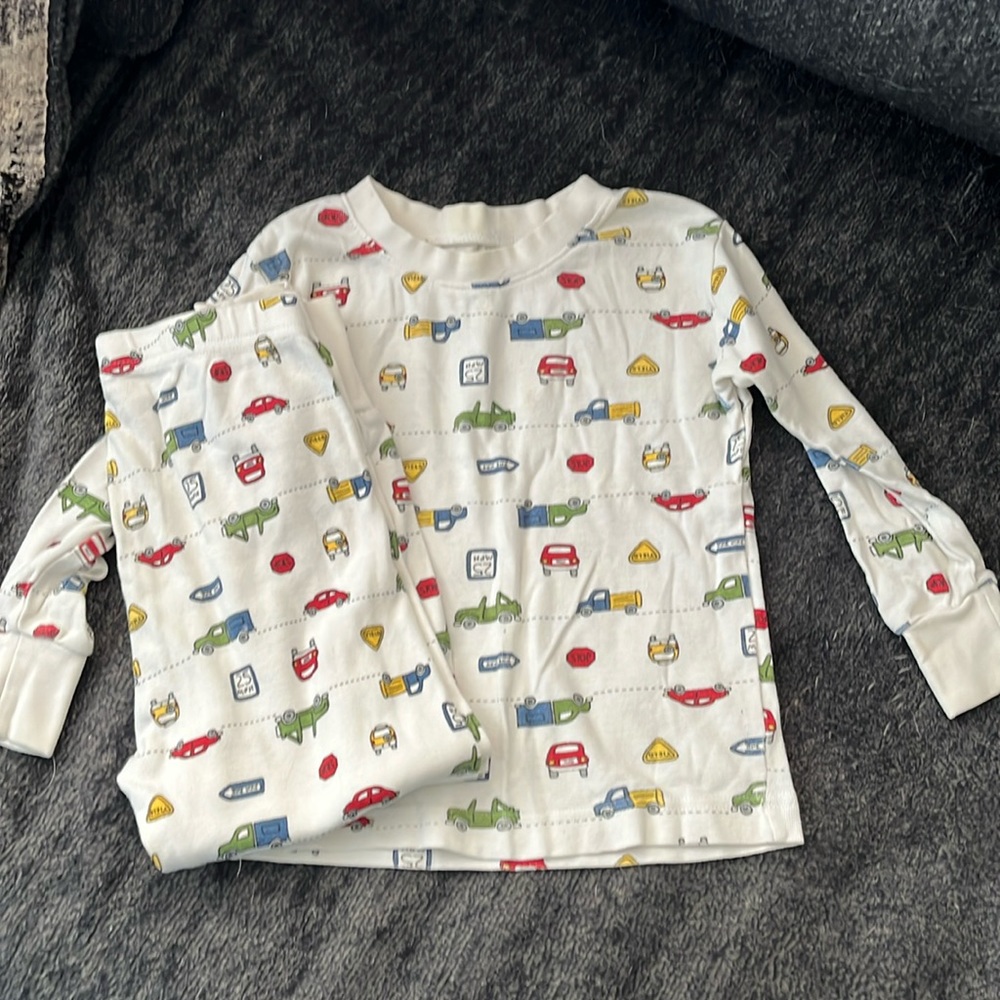 Boys transportation pjs size 6